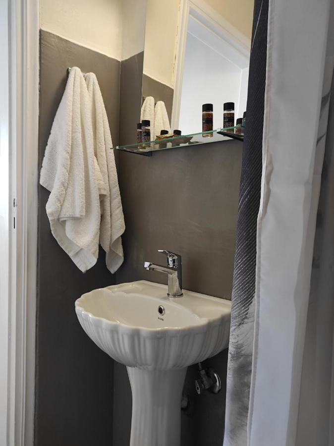 Budget Studio 2 - Renovated January 2020 Haraki Eksteriør bilde